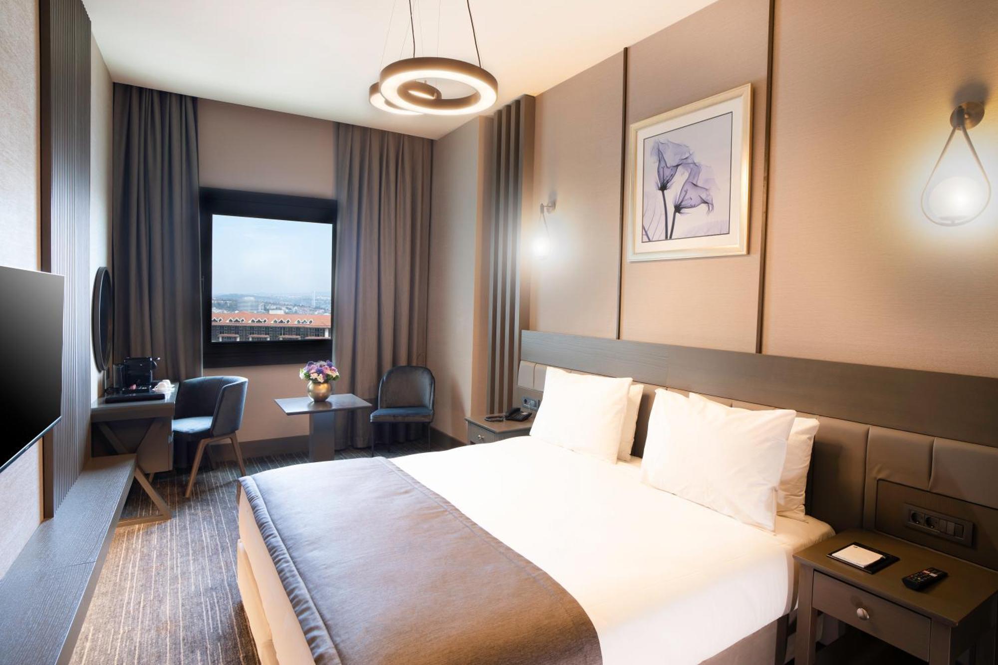Arts Hotel Taksim — Photos 1